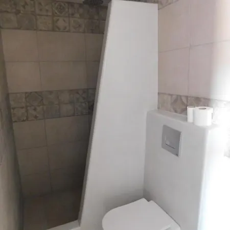 Cycladic Downtown Aparthotel Fira (Santorini)