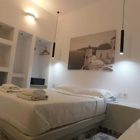 Aparthotel Cycladic Downtown Fira (Santorini)