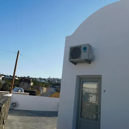 Cycladic Downtown * Fira (Santorini)
