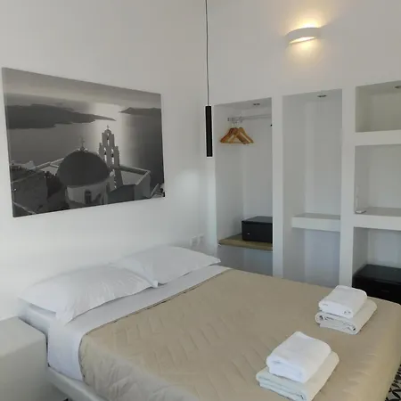 Cycladic Downtown 公寓式酒店 费拉